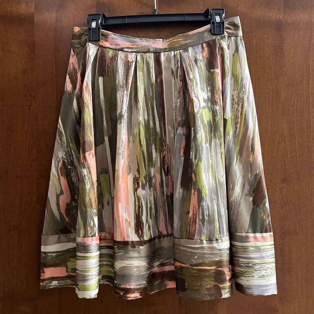 Calvin Klein Green Multi Color Pleated  Mini Satin Silky Skirt, Size 8